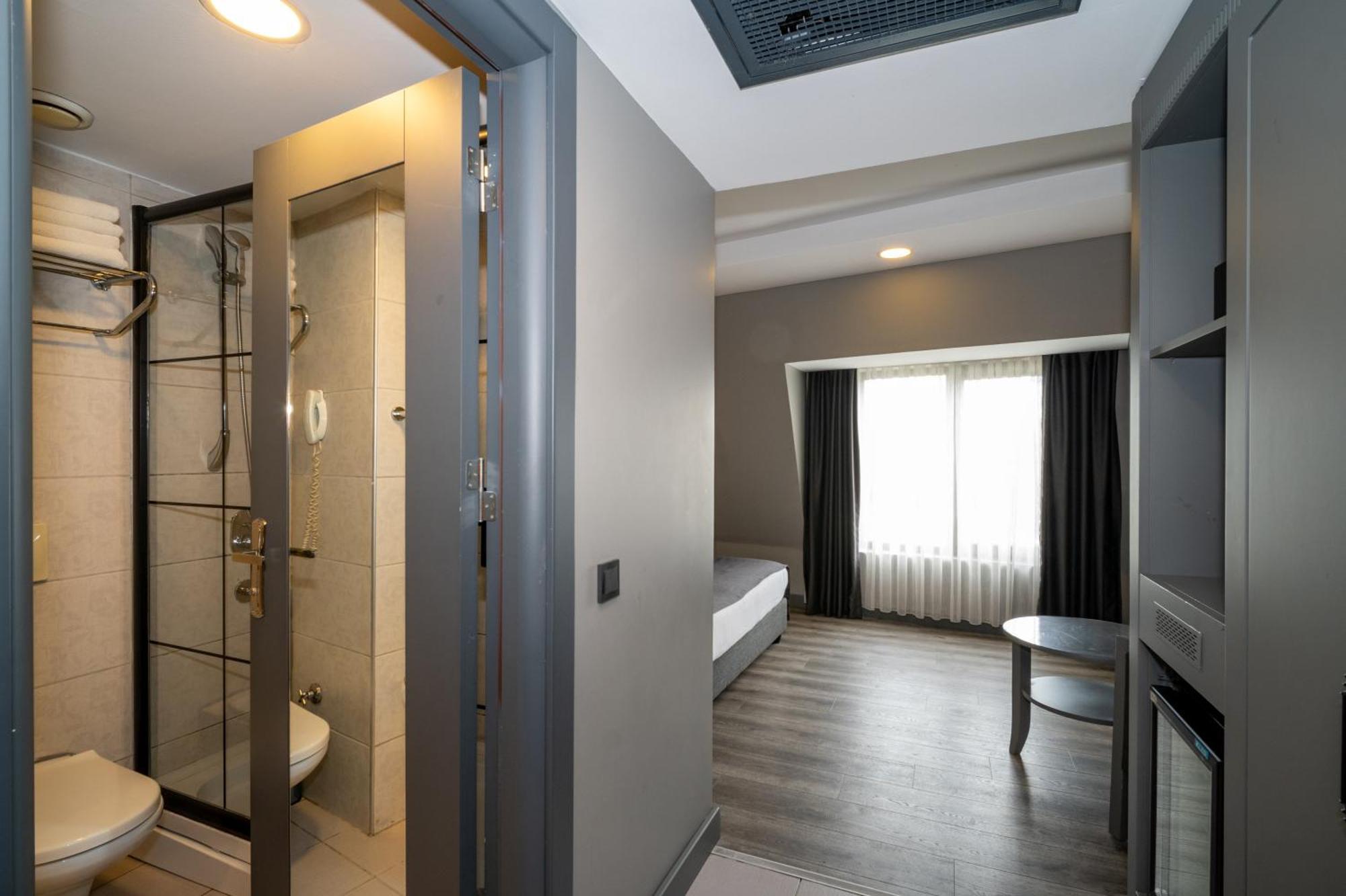 Grand S Hotel Istanbul Exterior photo